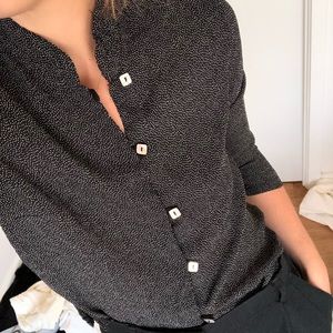 Blouse (navy and white)